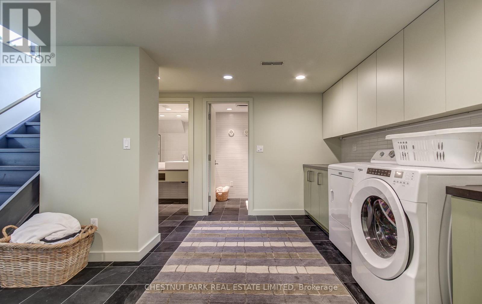 40 Warren Road, Toronto, Ontario  M4V 2R5 - Photo 31 - C12207270