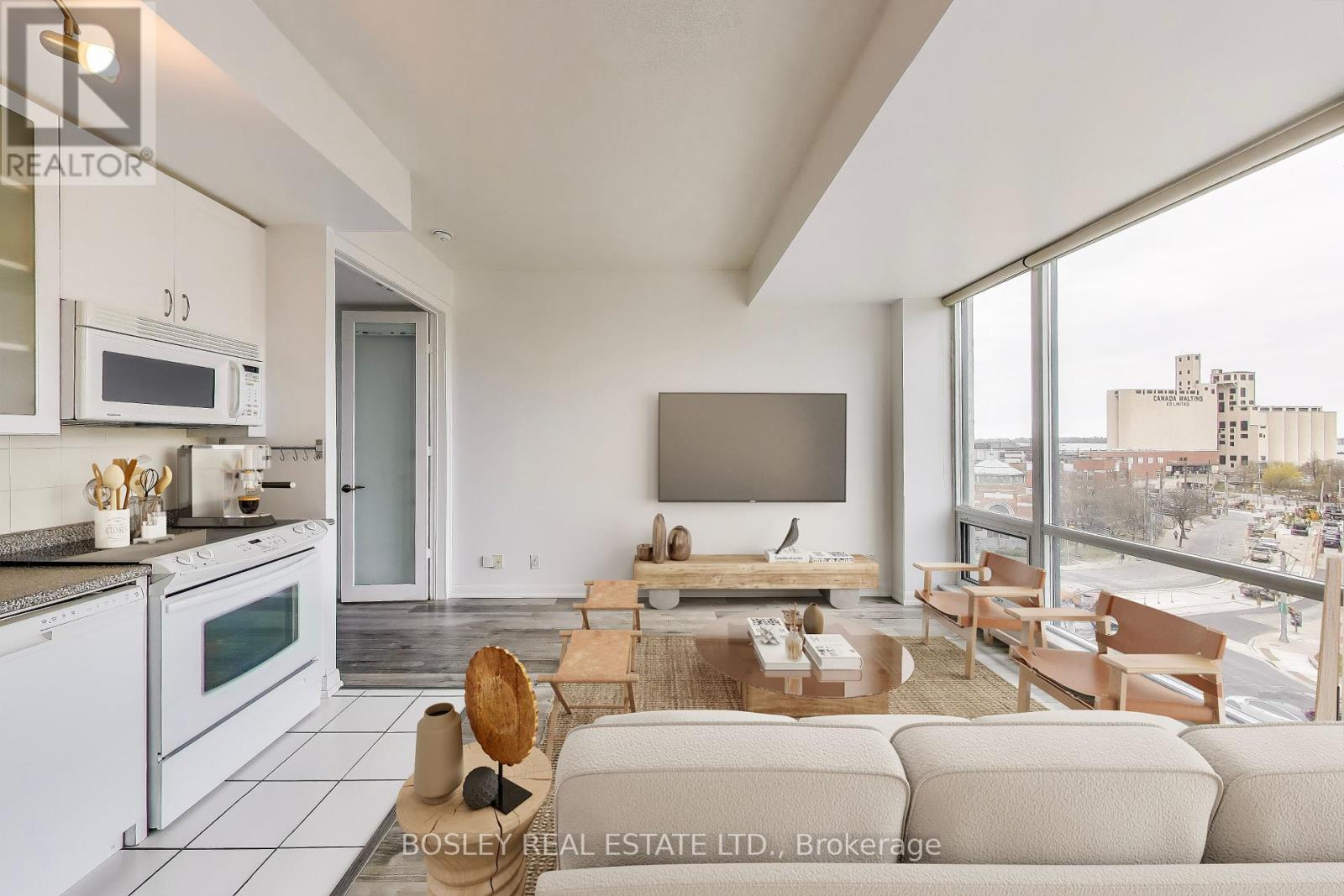 718 - 600 Fleet Street, Toronto, Ontario  M5V 1B7 - Photo 5 - C12207310