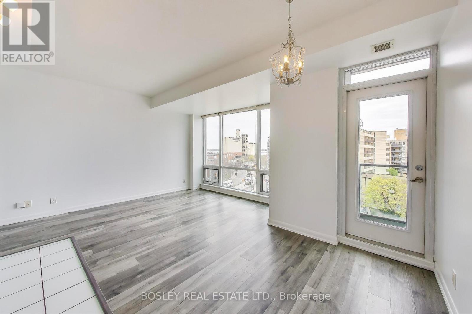718 - 600 Fleet Street, Toronto, Ontario  M5V 1B7 - Photo 7 - C12207310