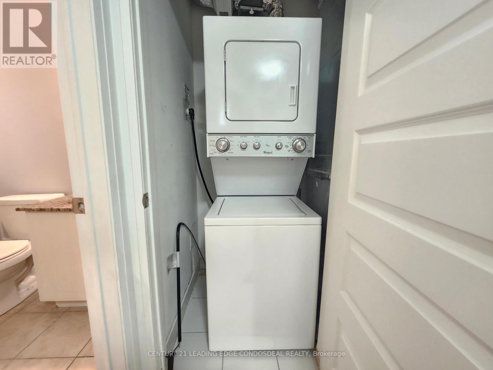 47 - 19 Eldora Avenue, Toronto (Newtonbrook West), Ontario  M2M 0B5 - Photo 12 - C12207384