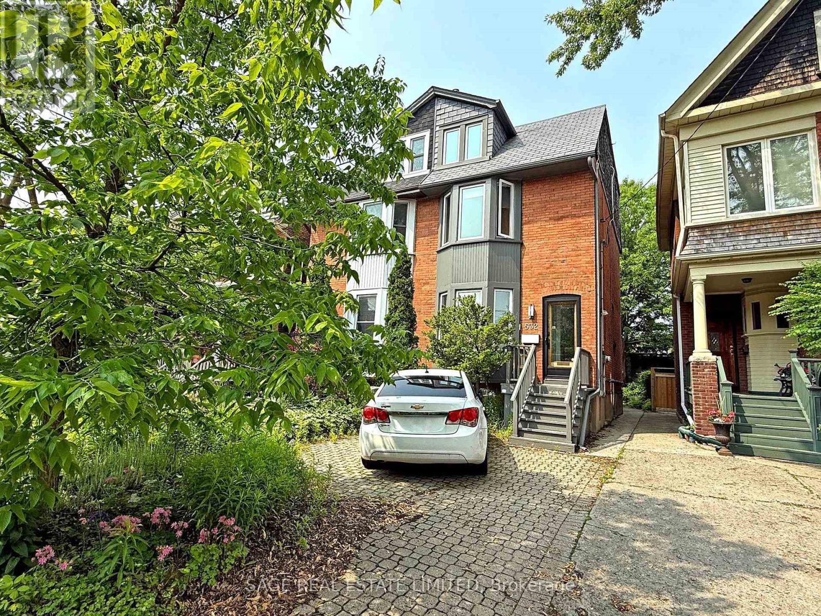 Lower - 532 Brunswick Avenue, Toronto, Ontario  M5R 2Z5 - Photo 1 - C12207403