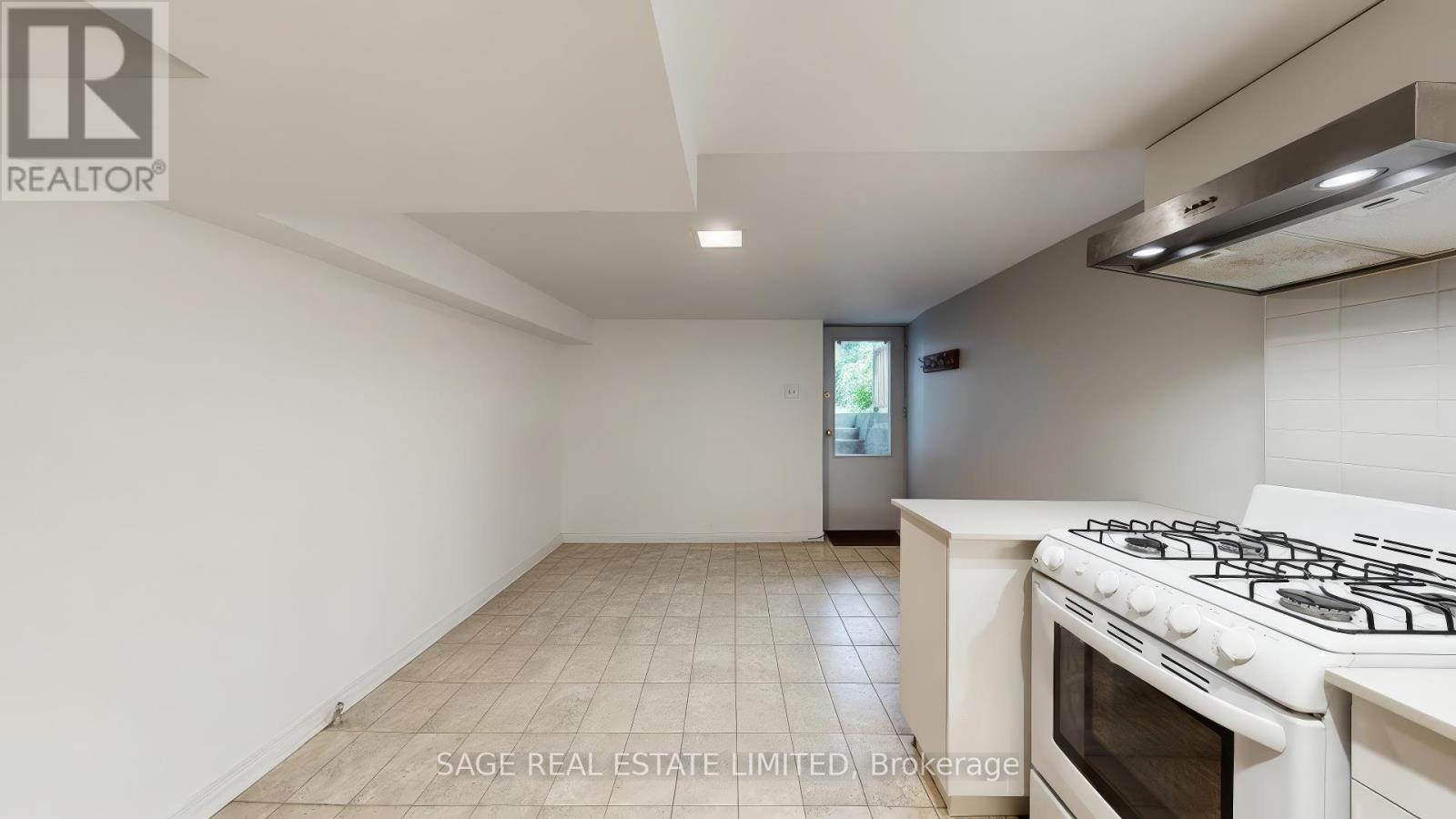 Lower - 532 Brunswick Avenue, Toronto, Ontario  M5R 2Z5 - Photo 23 - C12207403