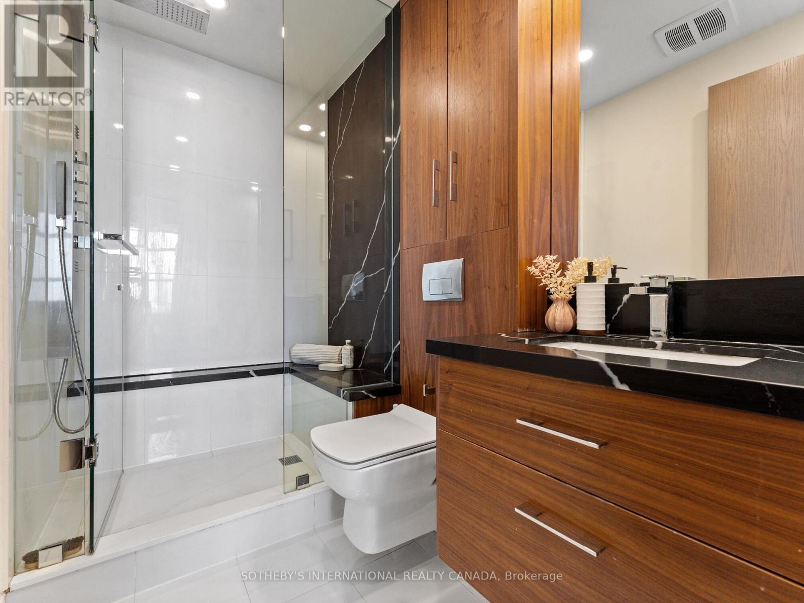 1406 - 438 Richmond Street W, Toronto, Ontario  M5V 3S6 - Photo 26 - C12207411