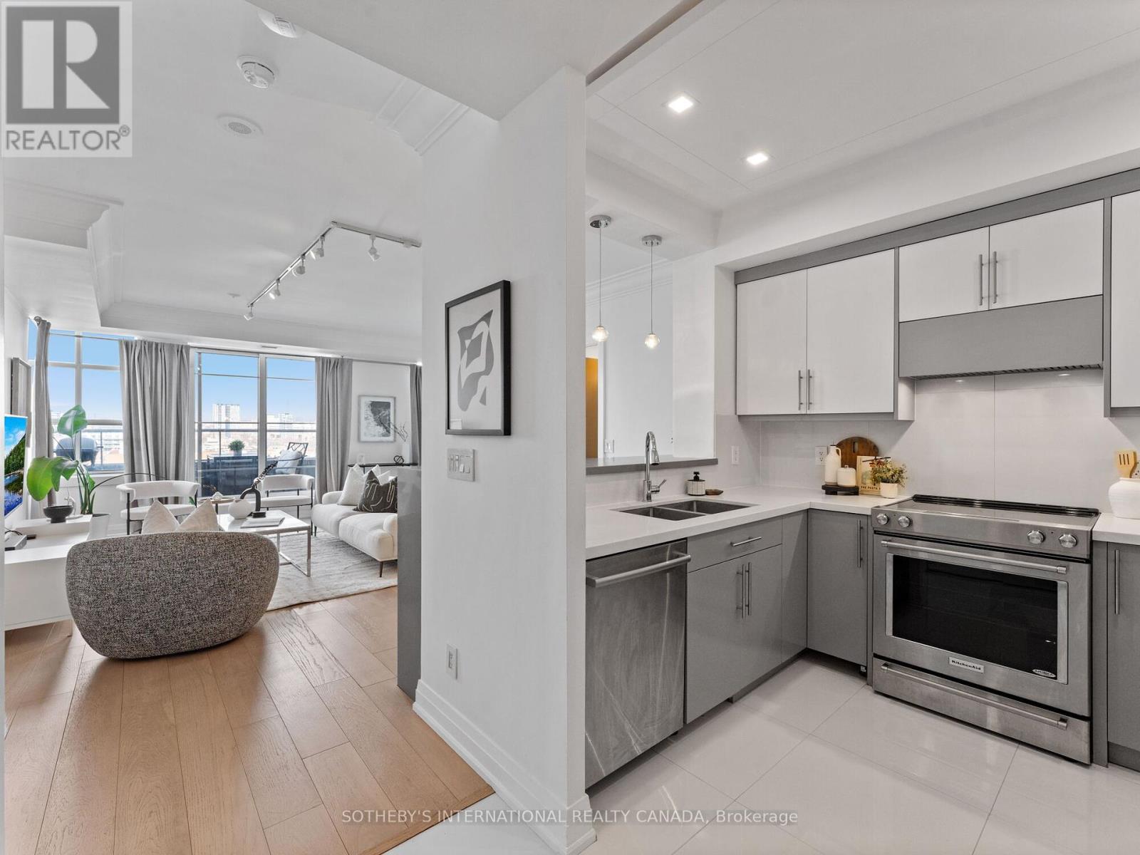 1406 - 438 Richmond Street W, Toronto, Ontario  M5V 3S6 - Photo 5 - C12207411