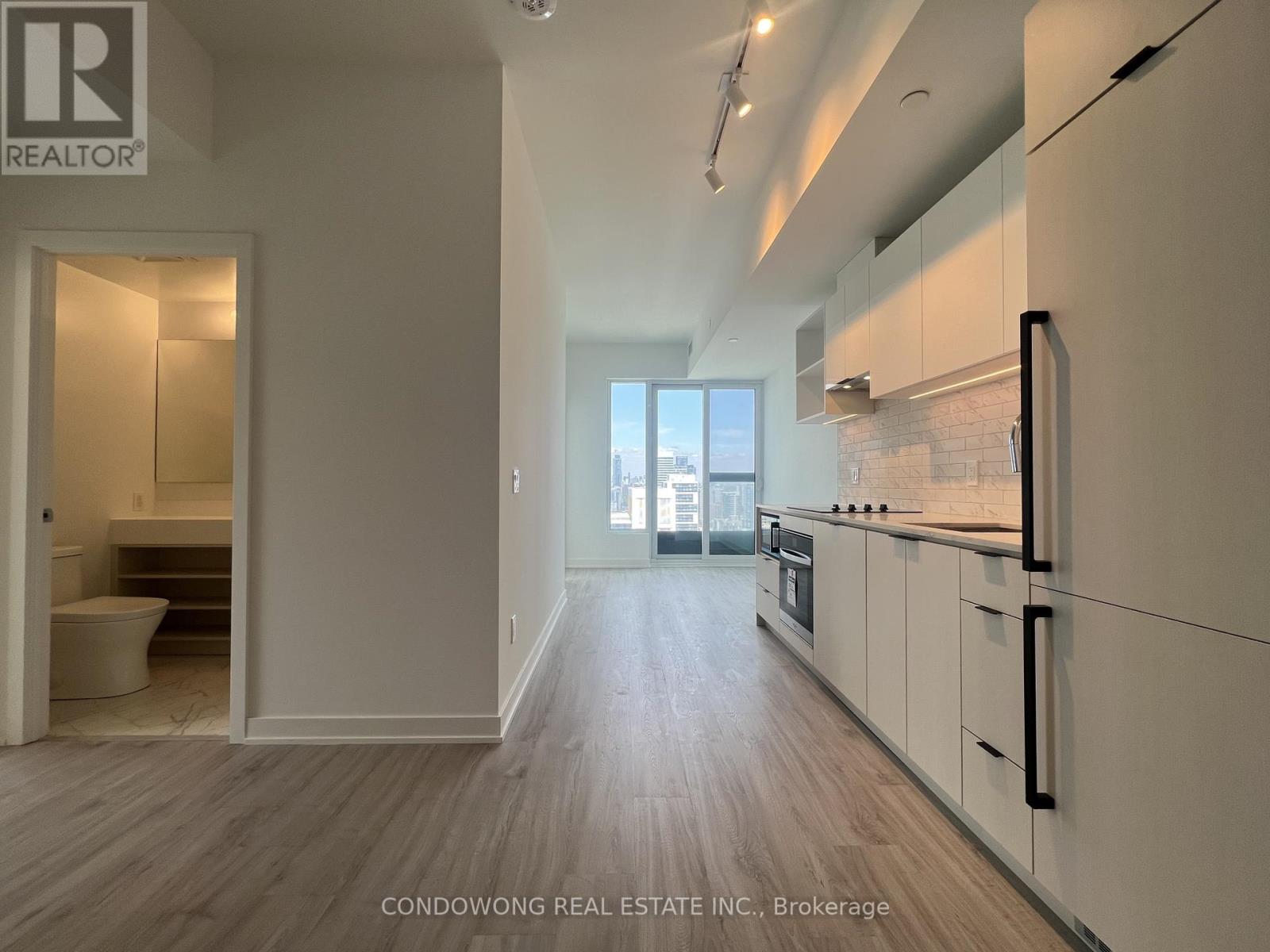 4003 - 252 Church Street, Toronto, Ontario  M5B 0E6 - Photo 1 - C12207427