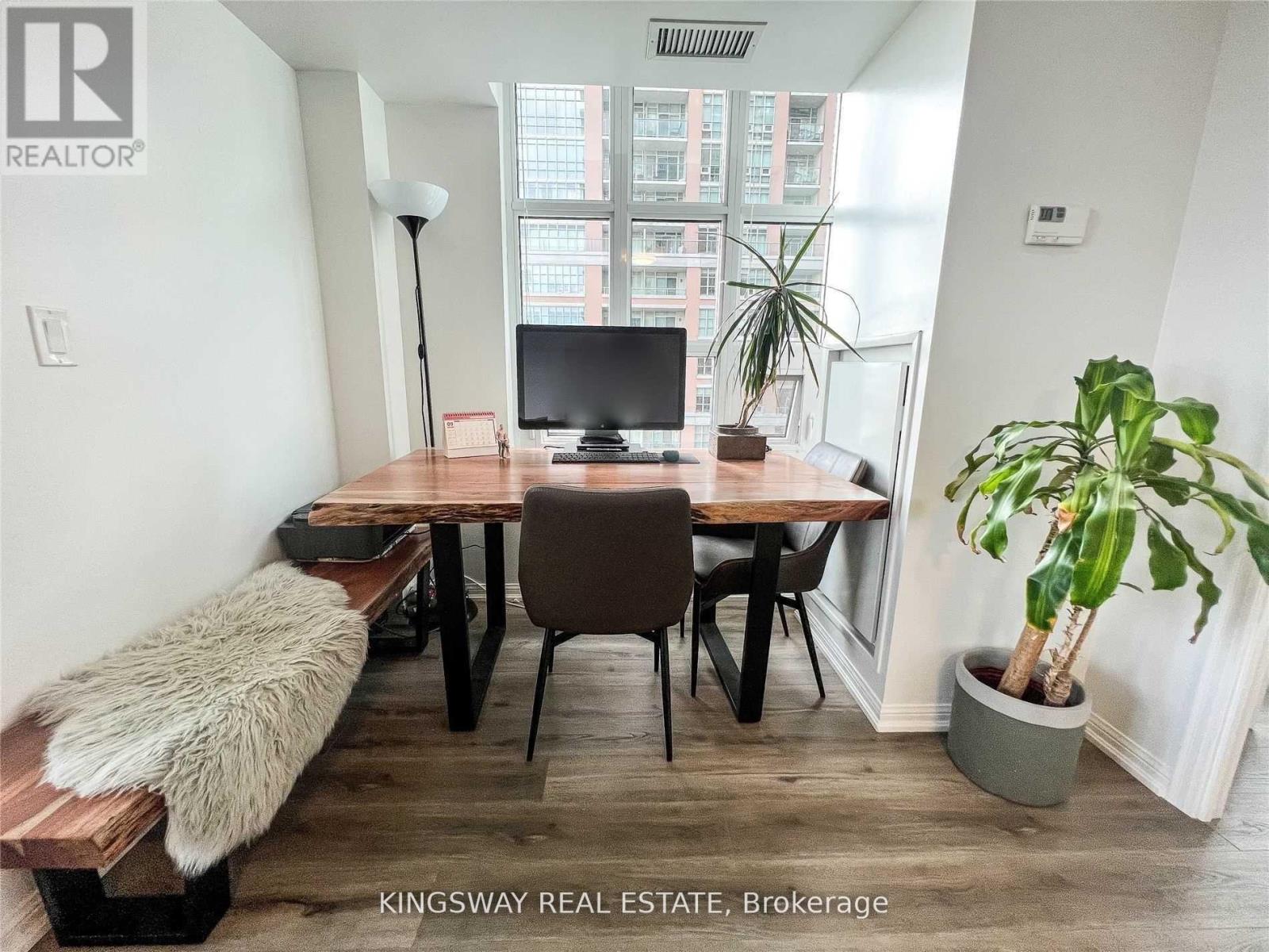 805 - 65 East Liberty Street, Toronto, Ontario  M6K 3R2 - Photo 5 - C12207459