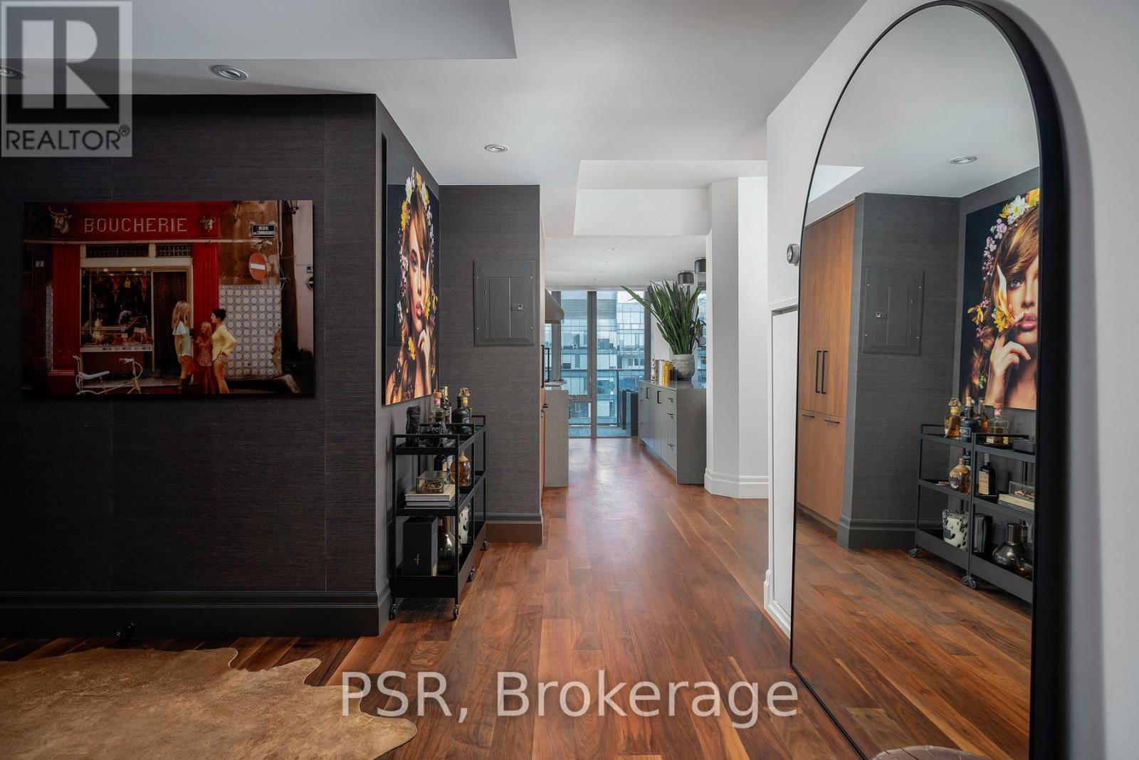 1502 - 95 Bathurst Street, Toronto, Ontario  M5V 0H7 - Photo 11 - C12207479