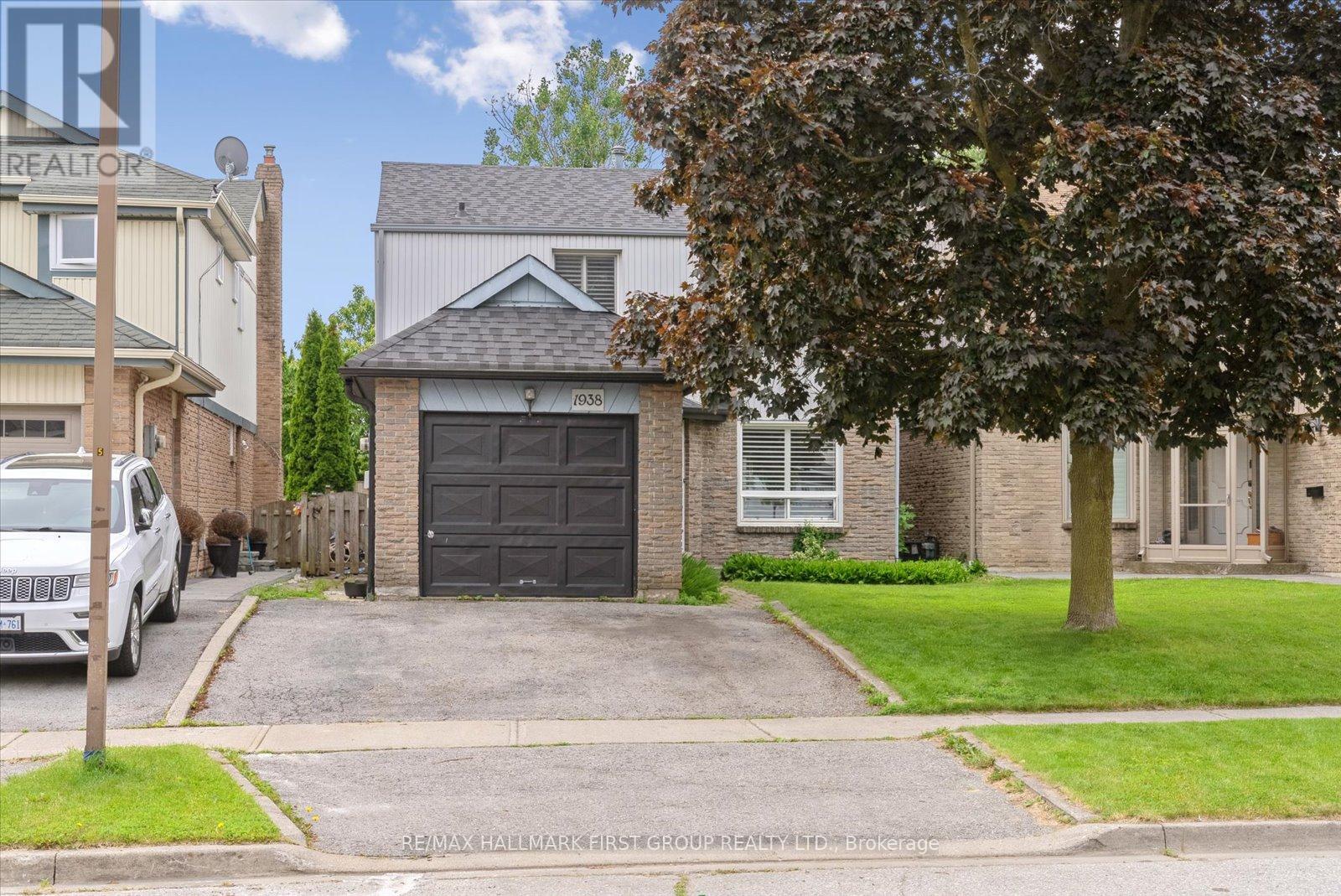 1938 Parkside Drive, Pickering, Ontario  L1V 3N5 - Photo 2 - E12207162