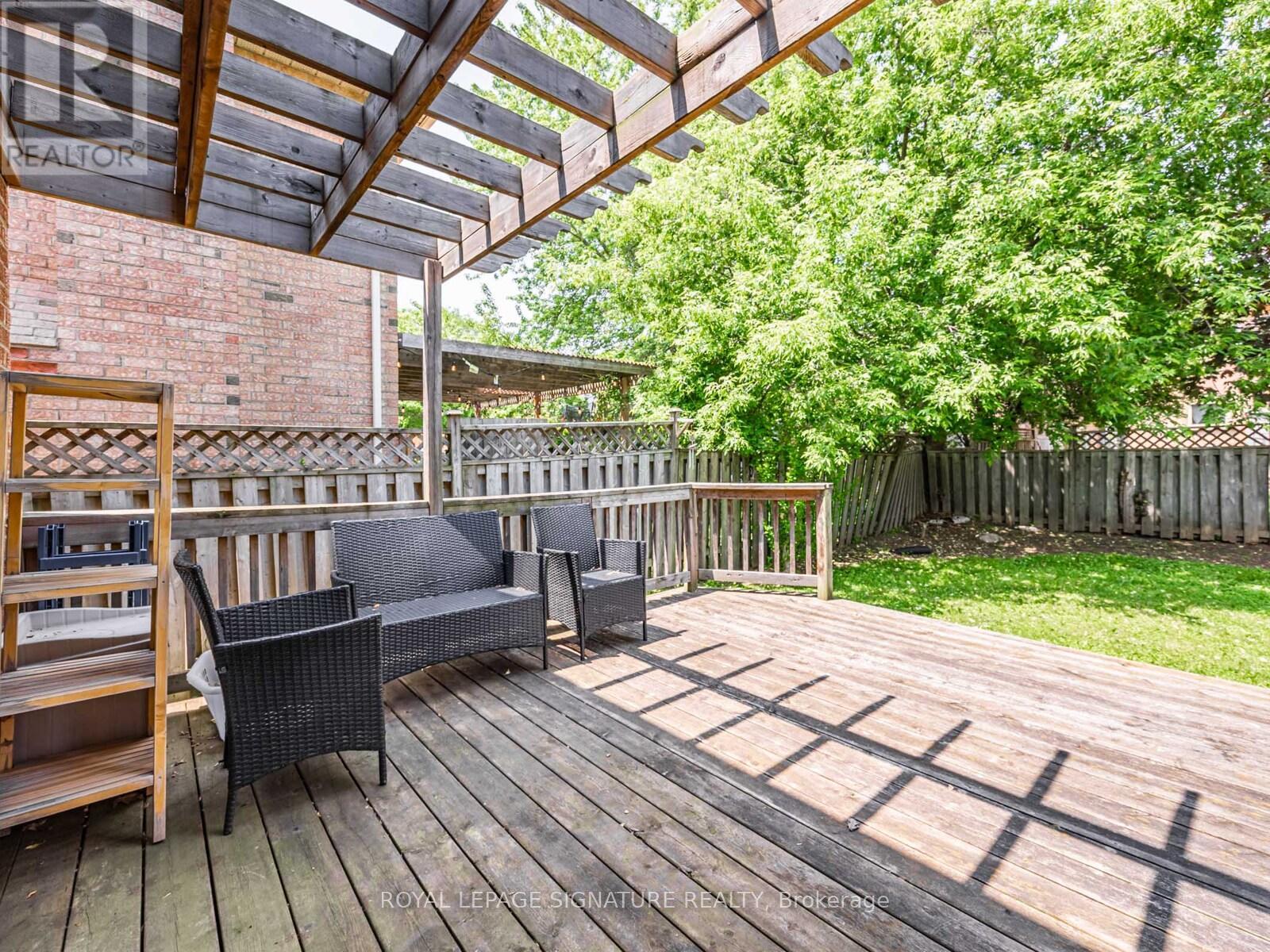 288 Howell Crescent, Pickering, Ontario  L1V 6B9 - Photo 40 - E12207219