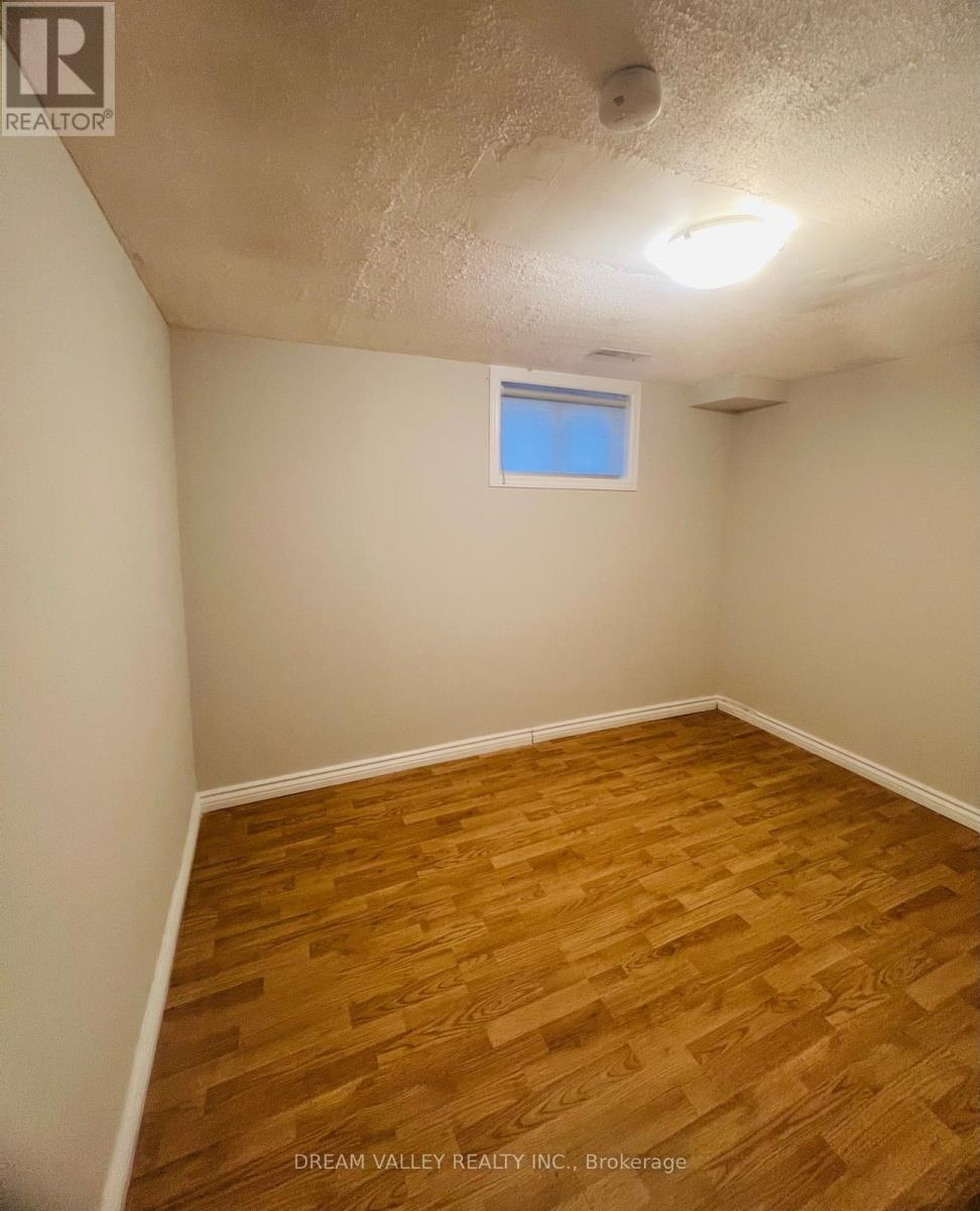 Bsmt - 55 Colonial Avenue, Toronto, Ontario  M1M 2C4 - Photo 10 - E12207283