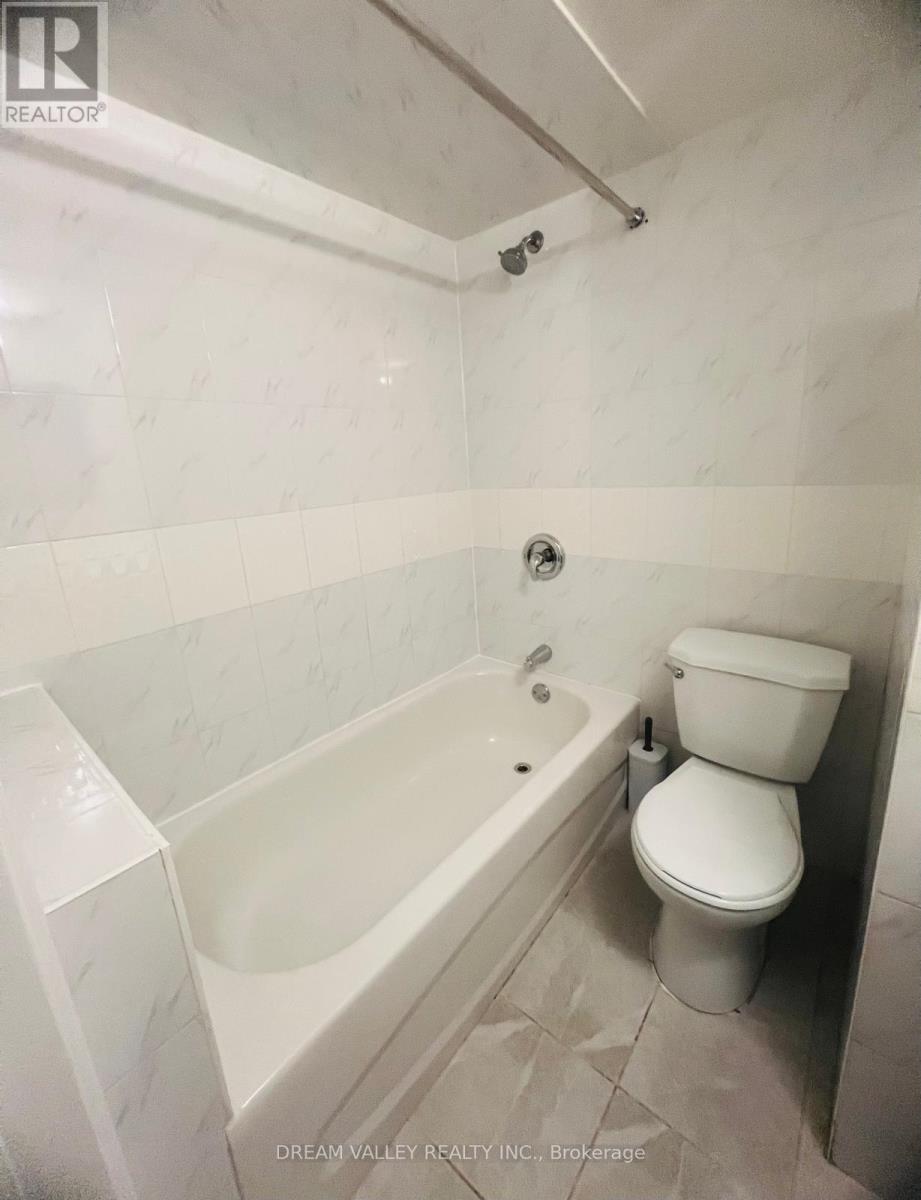 Bsmt - 55 Colonial Avenue, Toronto, Ontario  M1M 2C4 - Photo 14 - E12207283