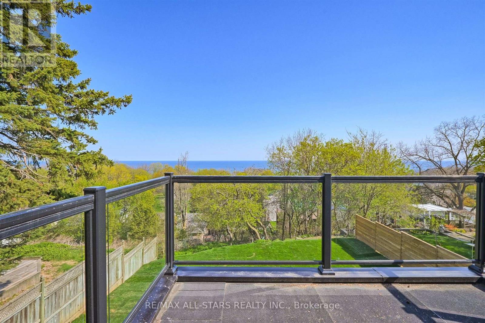 29 Cliffcrest Drive, Toronto, Ontario  M1M 2K1 - Photo 37 - E12207449