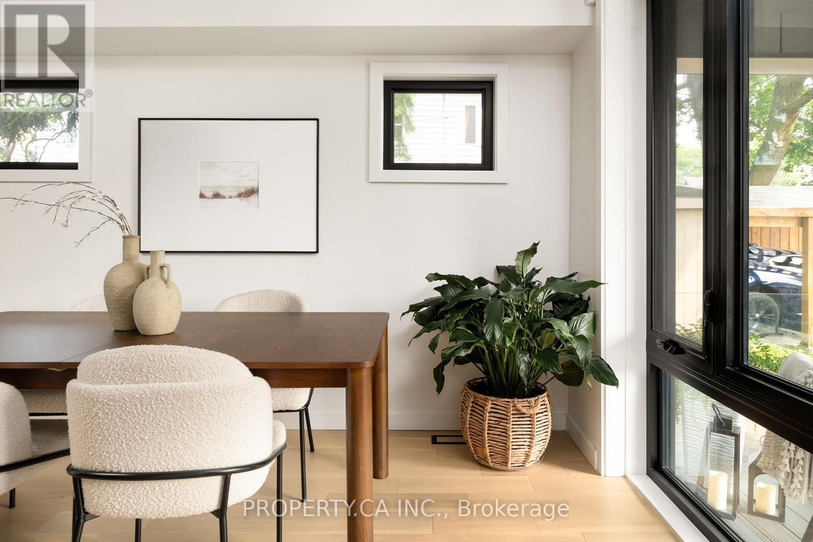 112 Billings Avenue, Toronto, Ontario  M4L 2S4 - Photo 13 - E12207471