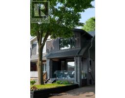 112 BILLINGS AVENUE, Toronto, Ontario