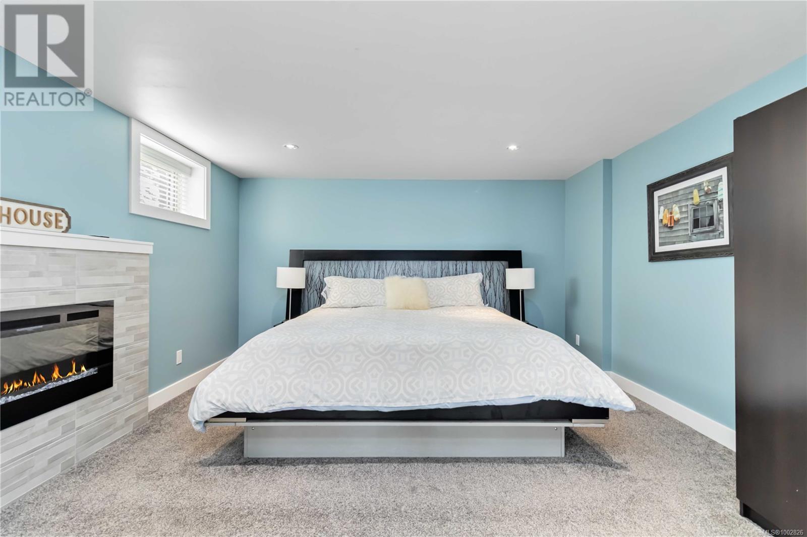 Property at 42 Kingham Pl image 5