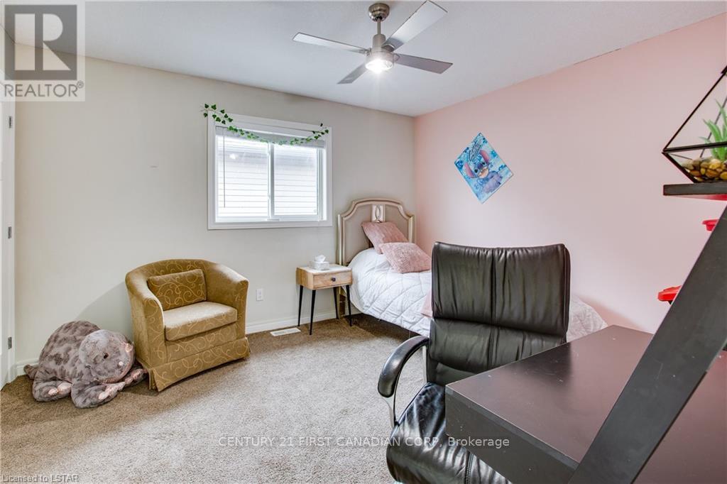 3380 Jinnie's Way, London South, Ontario  N6L 0B8 - Photo 20 - X12207617