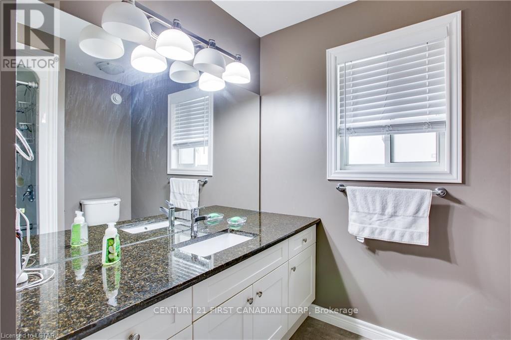 3380 Jinnie's Way, London South, Ontario  N6L 0B8 - Photo 29 - X12207617