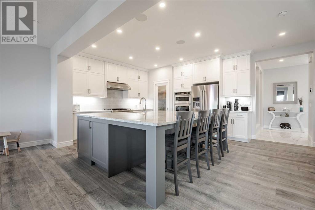 199 Lucas Terrace Nw, Calgary, Alberta  T3P 1X3 - Photo 6 - A2228943