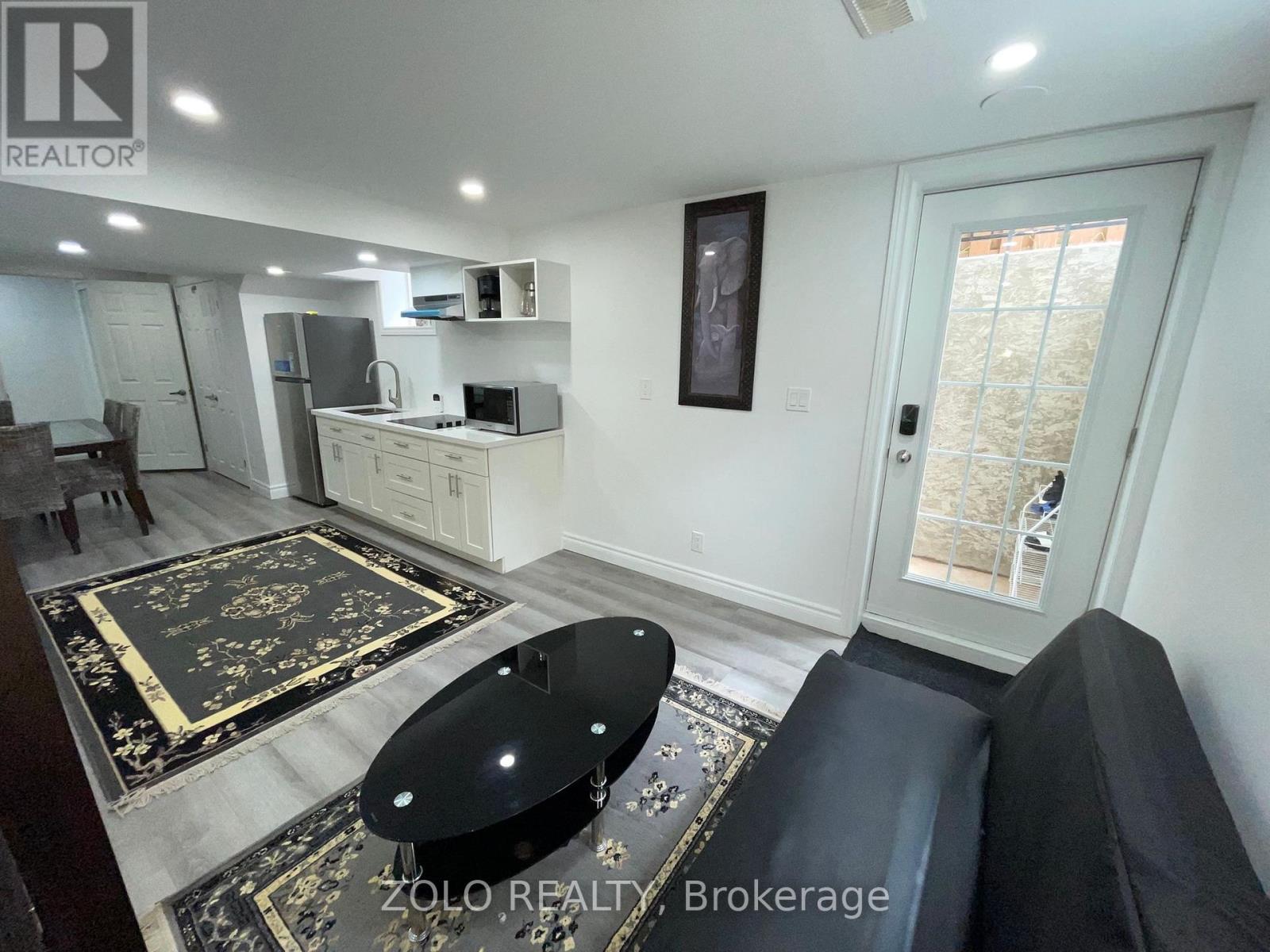 1430 Forest Street, Innisfil, Ontario  L9S 4Y3 - Photo 3 - N12207189