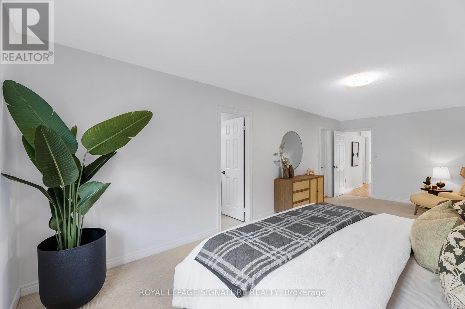 9 - 56 North Lake Road, Richmond Hill, Ontario  L4E 0G5 - Photo 17 - N12207231