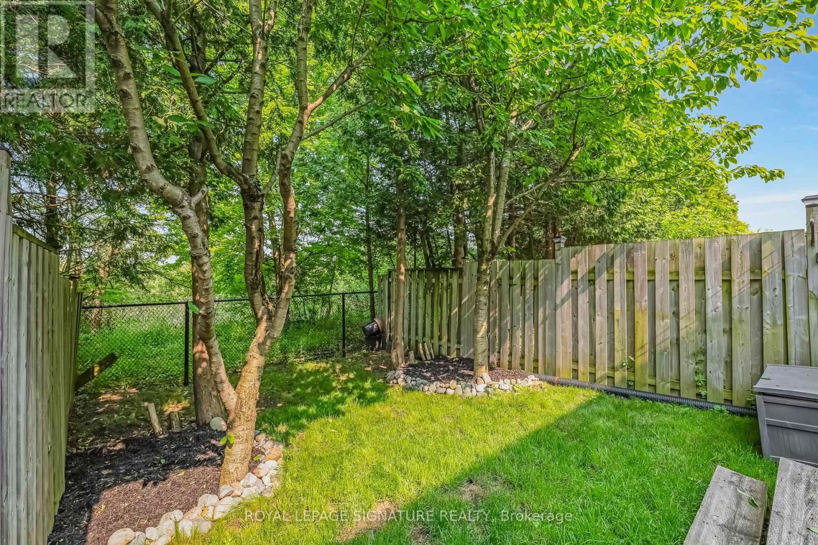 9 - 56 North Lake Road, Richmond Hill, Ontario  L4E 0G5 - Photo 34 - N12207231