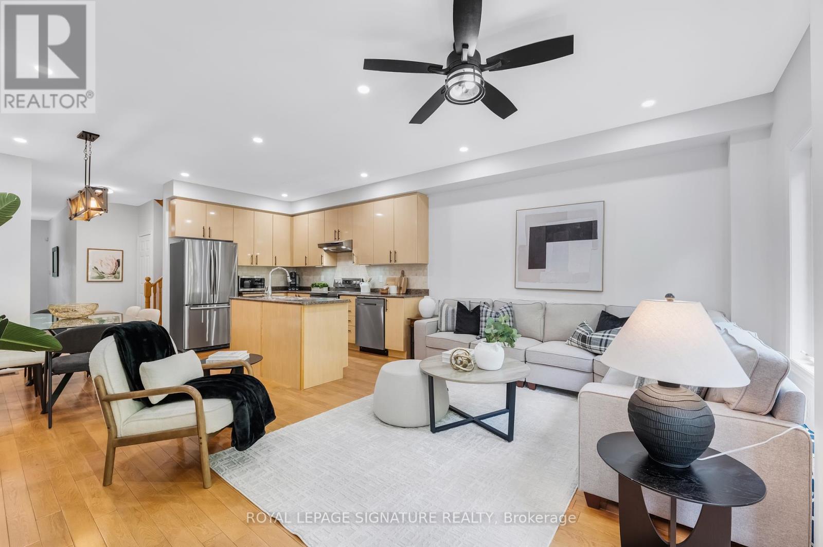 9 - 56 North Lake Road, Richmond Hill (Oak Ridges Lake Wilcox), Ontario  L4E 0G5 - Photo 6 - N12207231