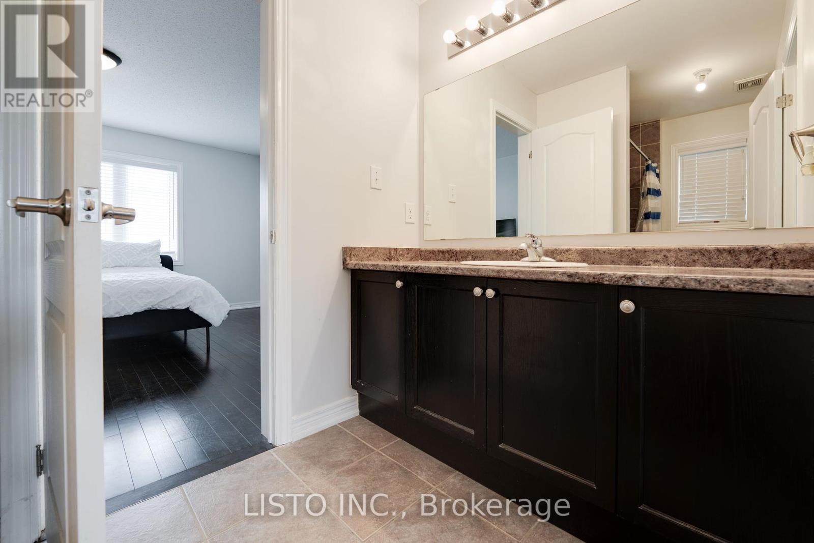 14 Sunnyside Hill Road, Markham, Ontario  L6B 0X4 - Photo 19 - N12207275