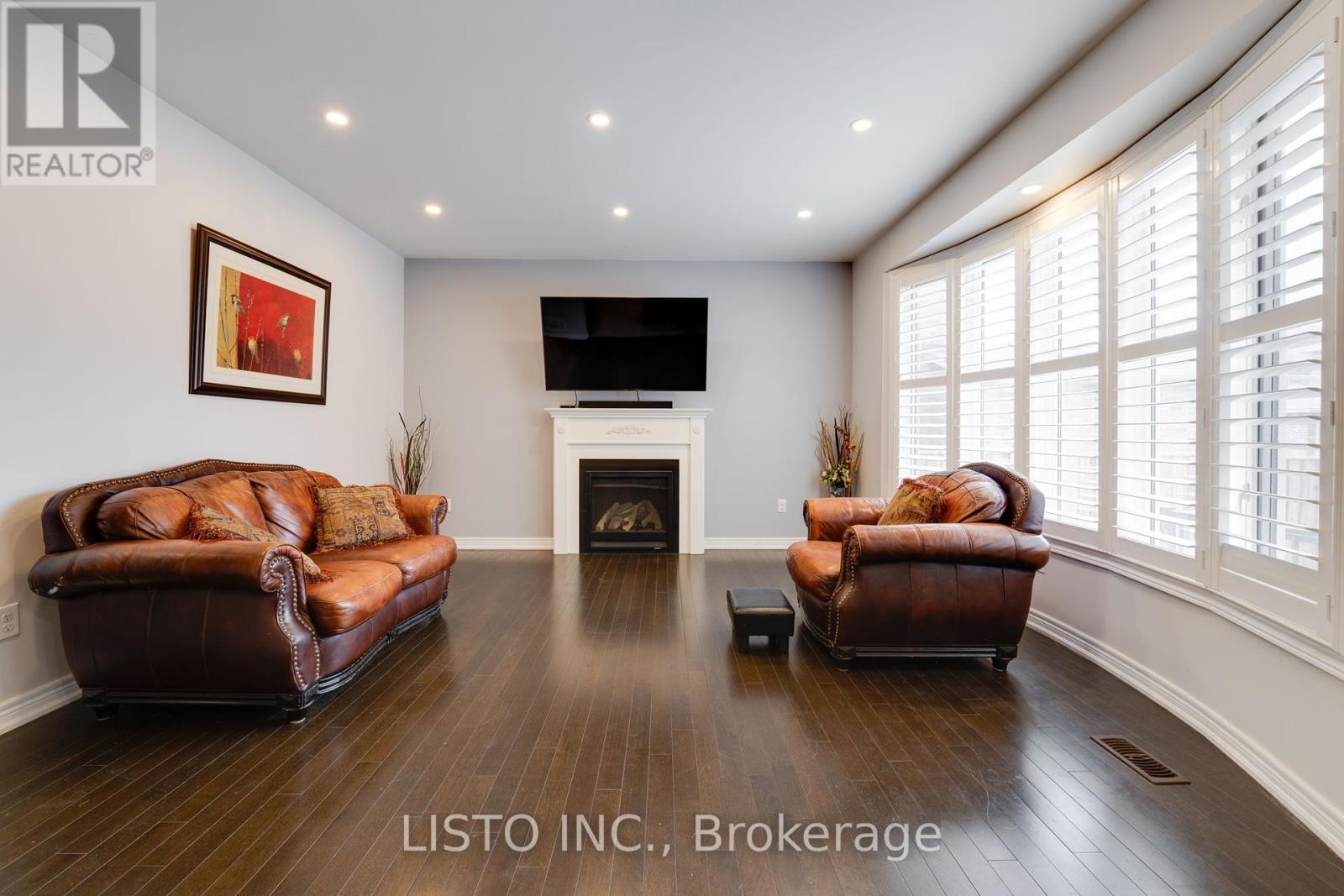 14 Sunnyside Hill Road, Markham, Ontario  L6B 0X4 - Photo 9 - N12207275
