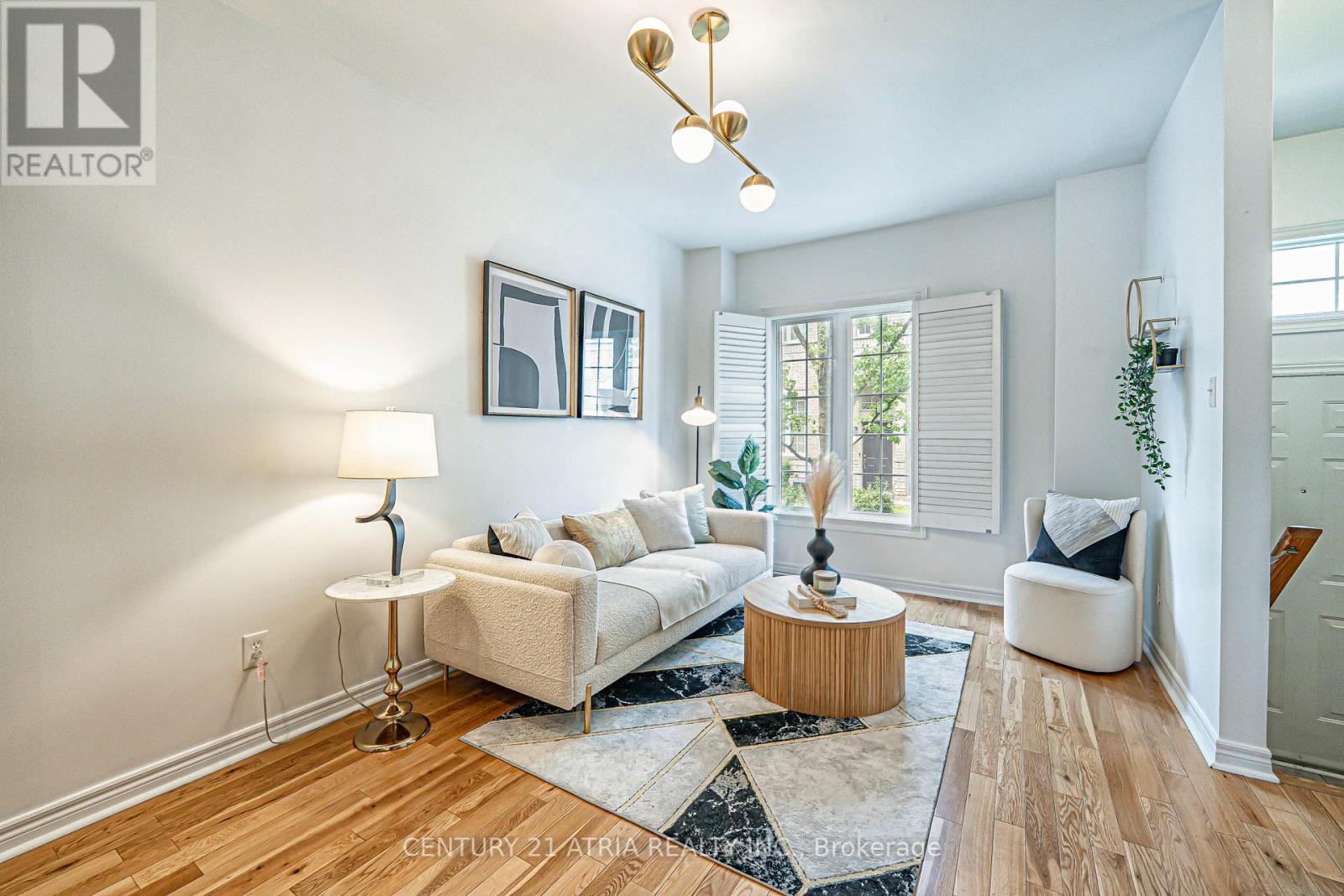91 - 23 Observatory Lane, Richmond Hill, Ontario  L4C 0M7 - Photo 1 - N12207337