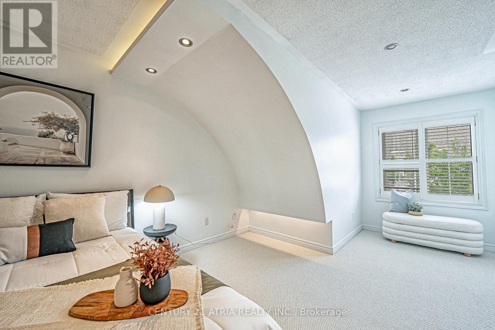 91 - 23 Observatory Lane, Richmond Hill, Ontario  L4C 0M7 - Photo 30 - N12207337