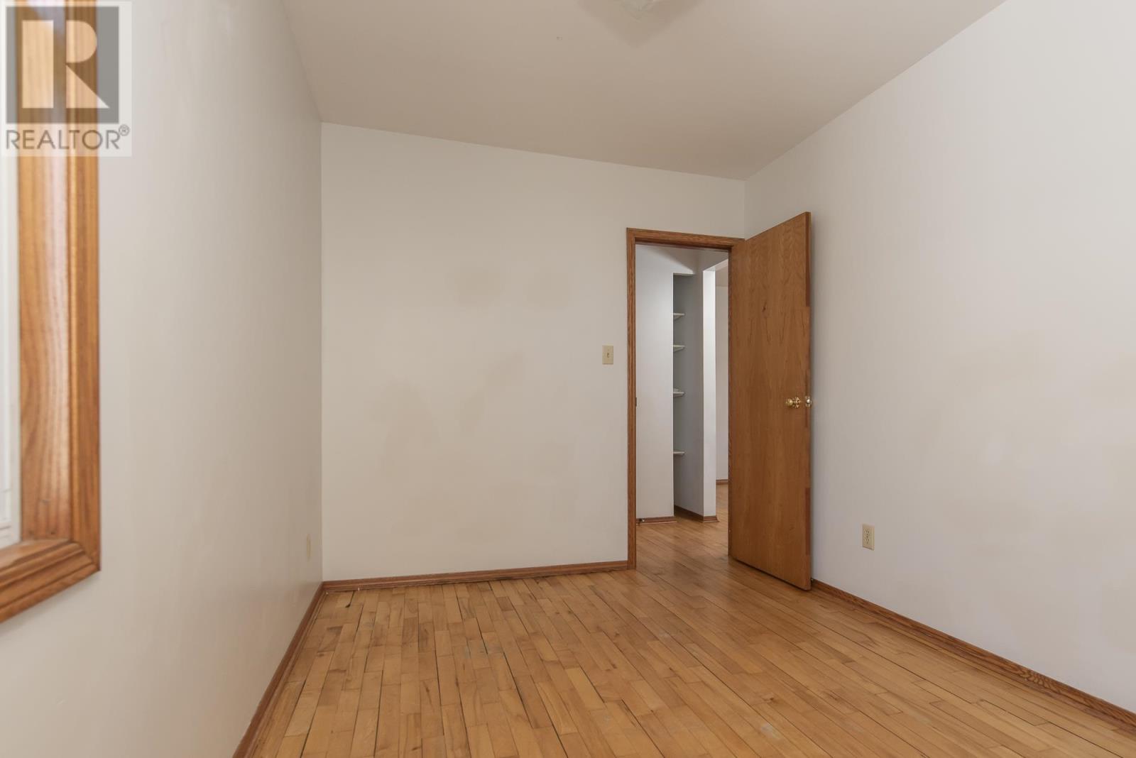 348 Archibald St N, Thunder Bay, Ontario  P7C 3Y5 - Photo 12 - TB251041