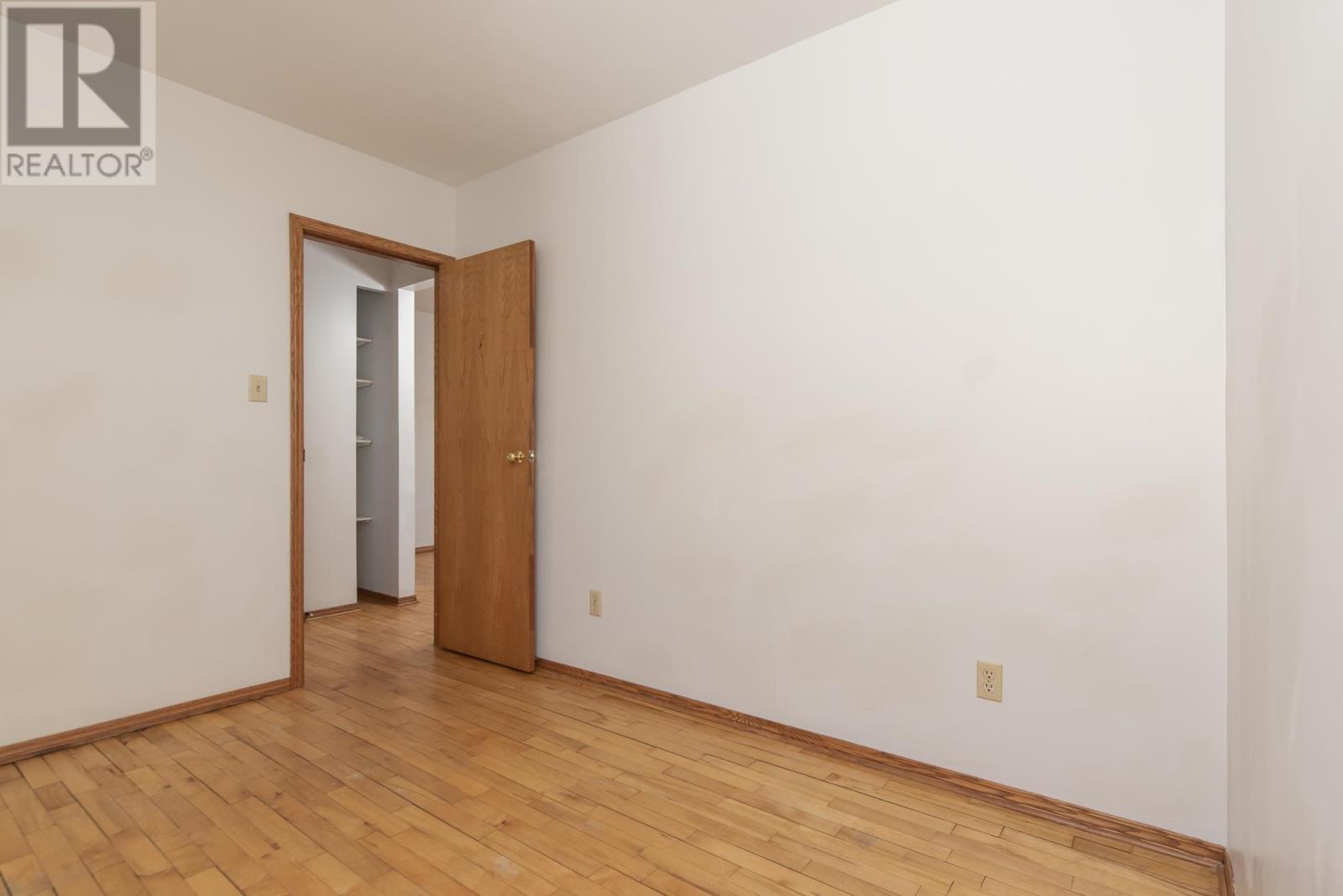 348 Archibald St N, Thunder Bay, Ontario  P7C 3Y5 - Photo 13 - TB251041