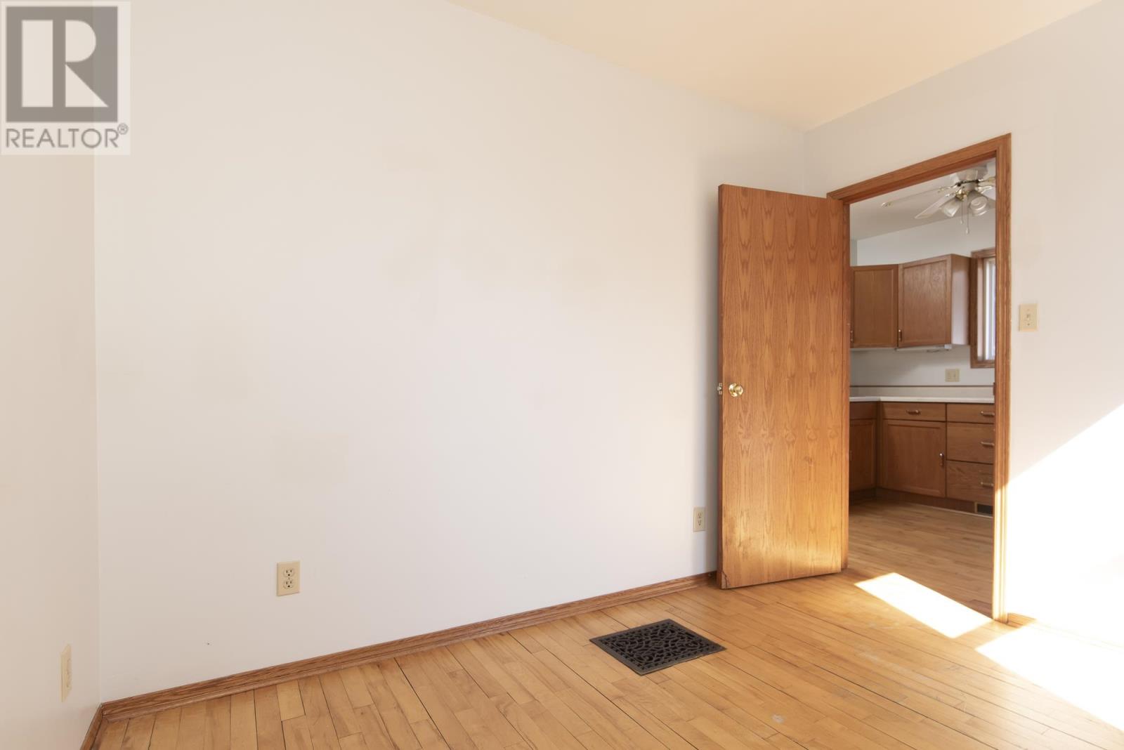 348 Archibald St N, Thunder Bay, Ontario  P7C 3Y5 - Photo 25 - TB251041