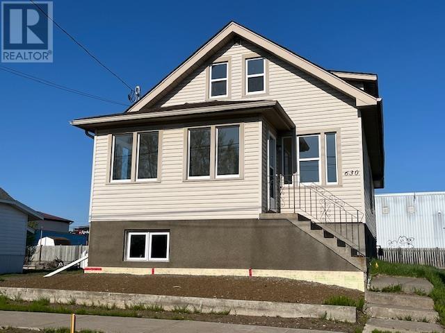 630 Winnipeg Ave, Thunder Bay, Ontario  P7B 3T2 - Photo 1 - TB251482