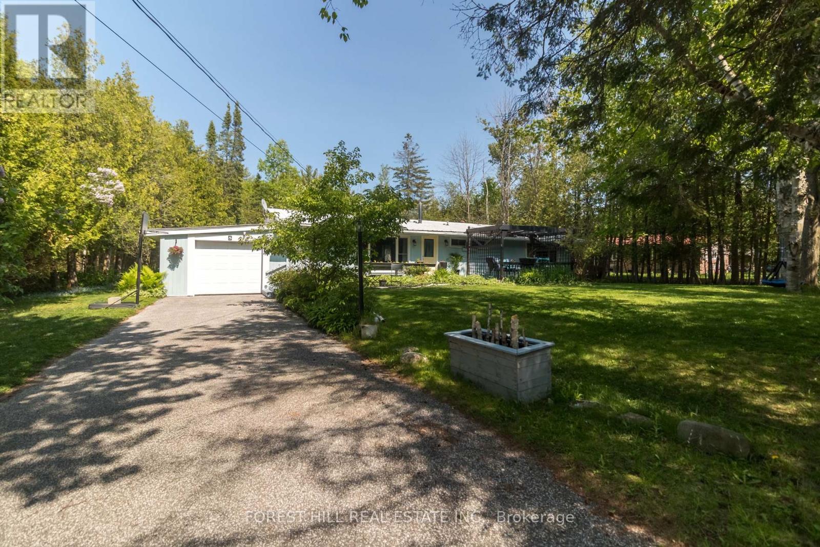 5 Coppercliff Crescent, Tiny, Ontario  L9M 0C4 - Photo 2 - S12207149