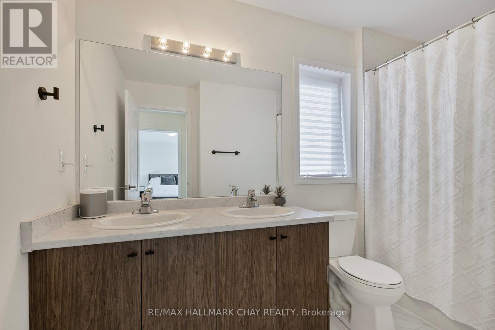 16 Shapira Avenue, Wasaga Beach, Ontario  L9Z 0K2 - Photo 15 - S12207320