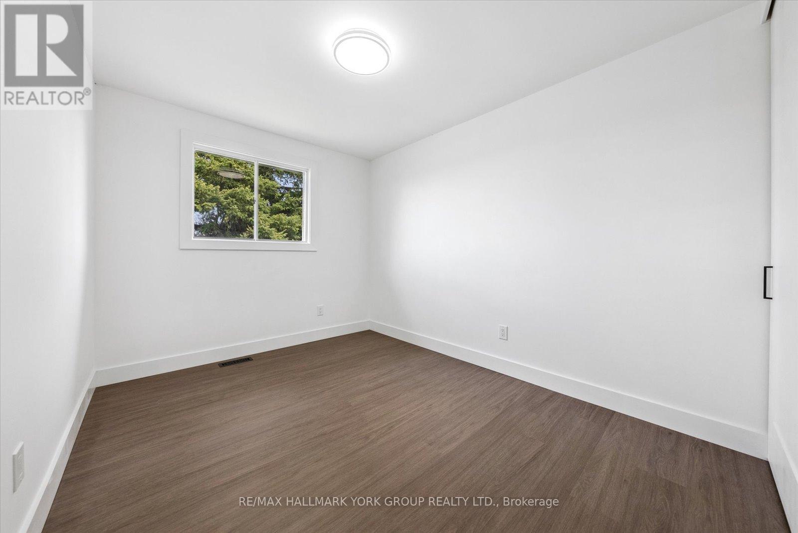 352 Anne Street N, Barrie, Ontario  L4N 5M9 - Photo 22 - S12207445