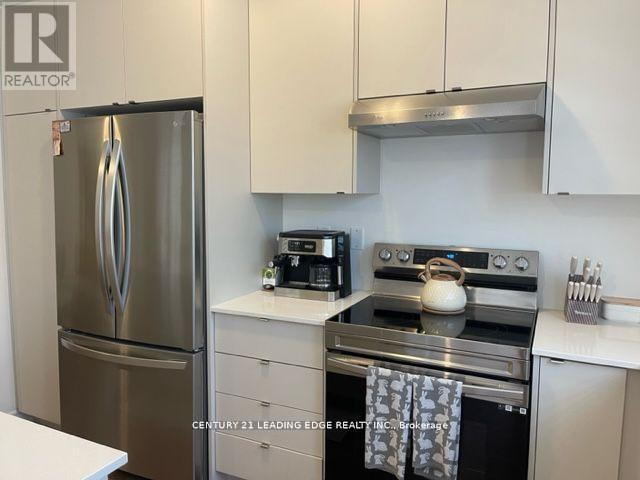 128 Shepherd Drive, Barrie, Ontario  L9J 0P8 - Photo 10 - S12207473
