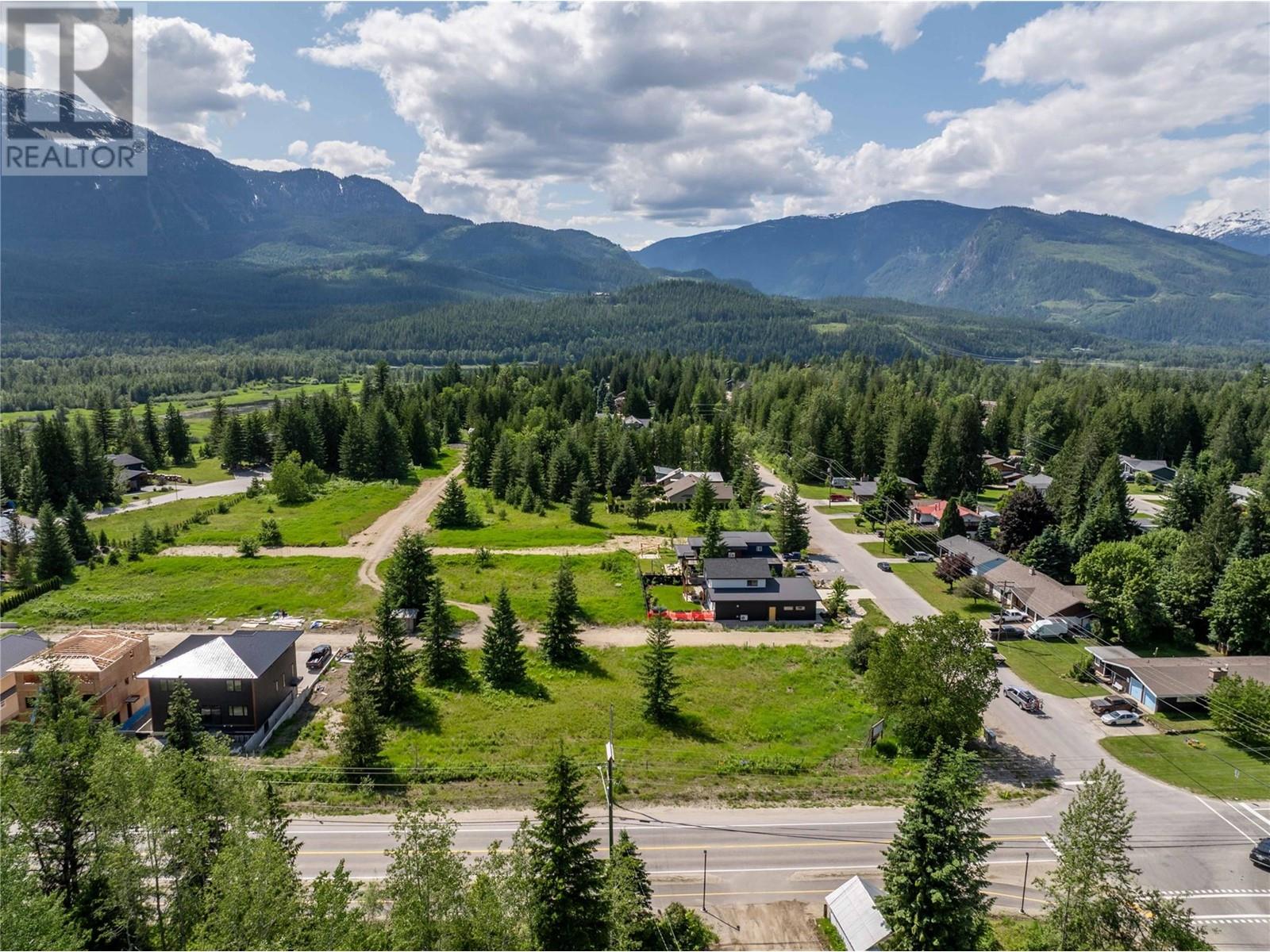 2004 Lanzo Lane Lot# Sl 3, Revelstoke, British Columbia  V0E 2S1 - Photo 1 - 10350822