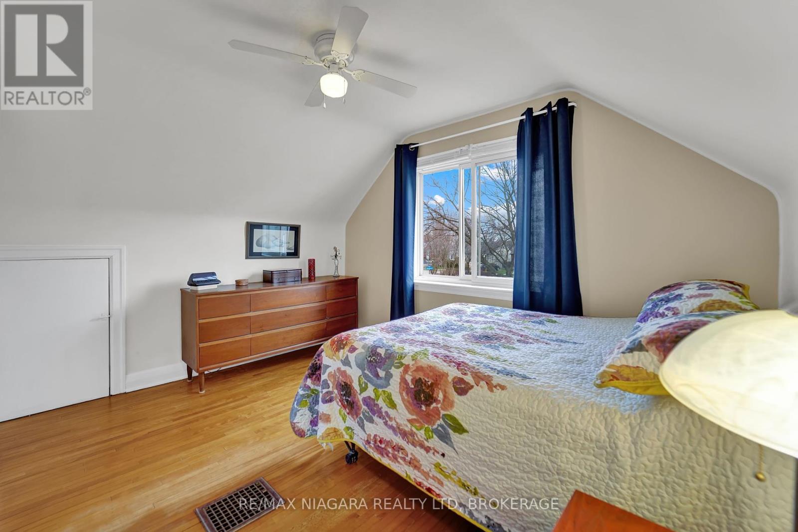 5428 Inglis Drive, Niagara Falls, Ontario  L2E 2V2 - Photo 20 - X12207615