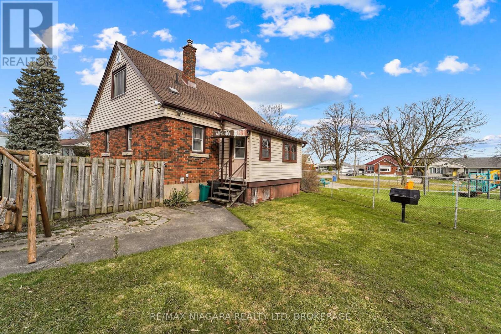 5428 Inglis Drive, Niagara Falls, Ontario  L2E 2V2 - Photo 29 - X12207615