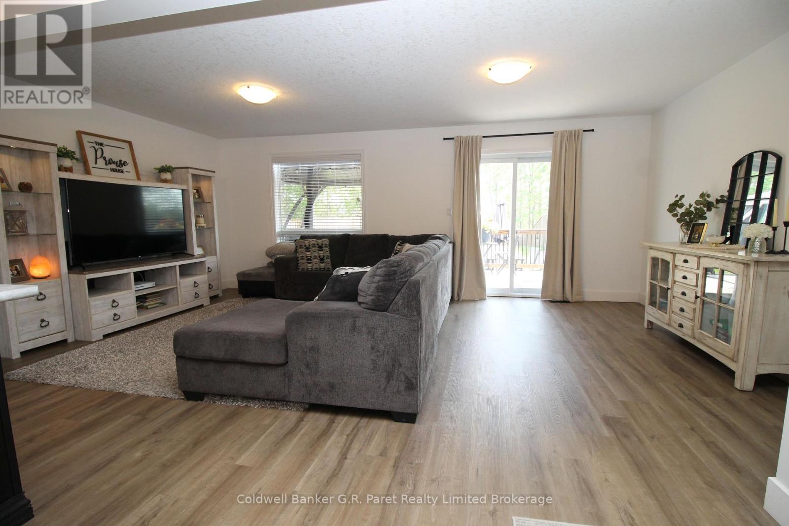 19 Sandy Court, Tillsonburg, Ontario  N4G 0H6 - Photo 13 - X12207596
