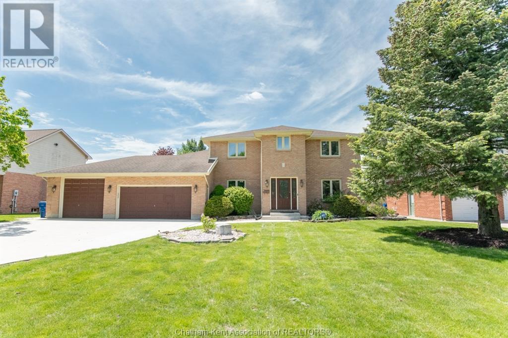 34 Braemar Boulevard, Chatham, Ontario  N7M 6G2 - Photo 1 - 25013419