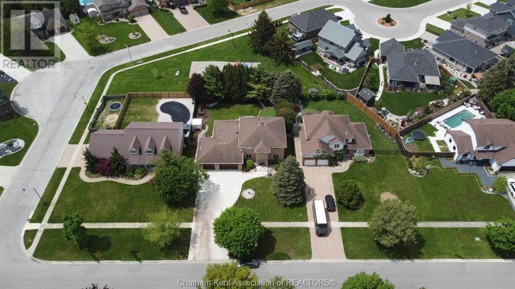 34 Braemar Boulevard, Chatham, Ontario  N7M 6G2 - Photo 4 - 25013419