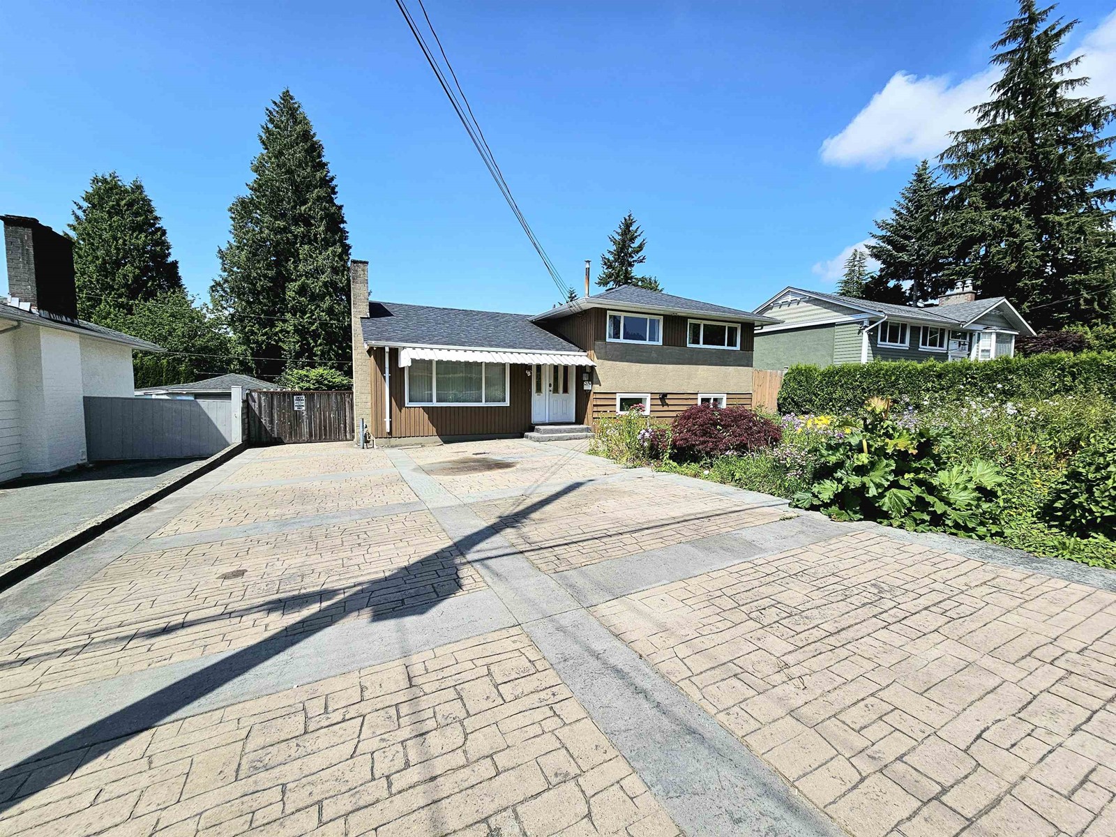 Property at 15117 CANARY DRIVE image 4