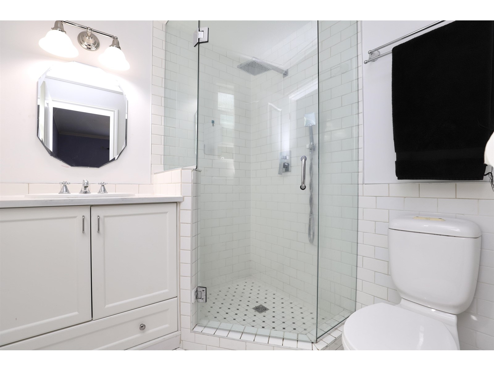 9556 214a Street, Langley, British Columbia  V1M 1T4 - Photo 11 - R3013020
