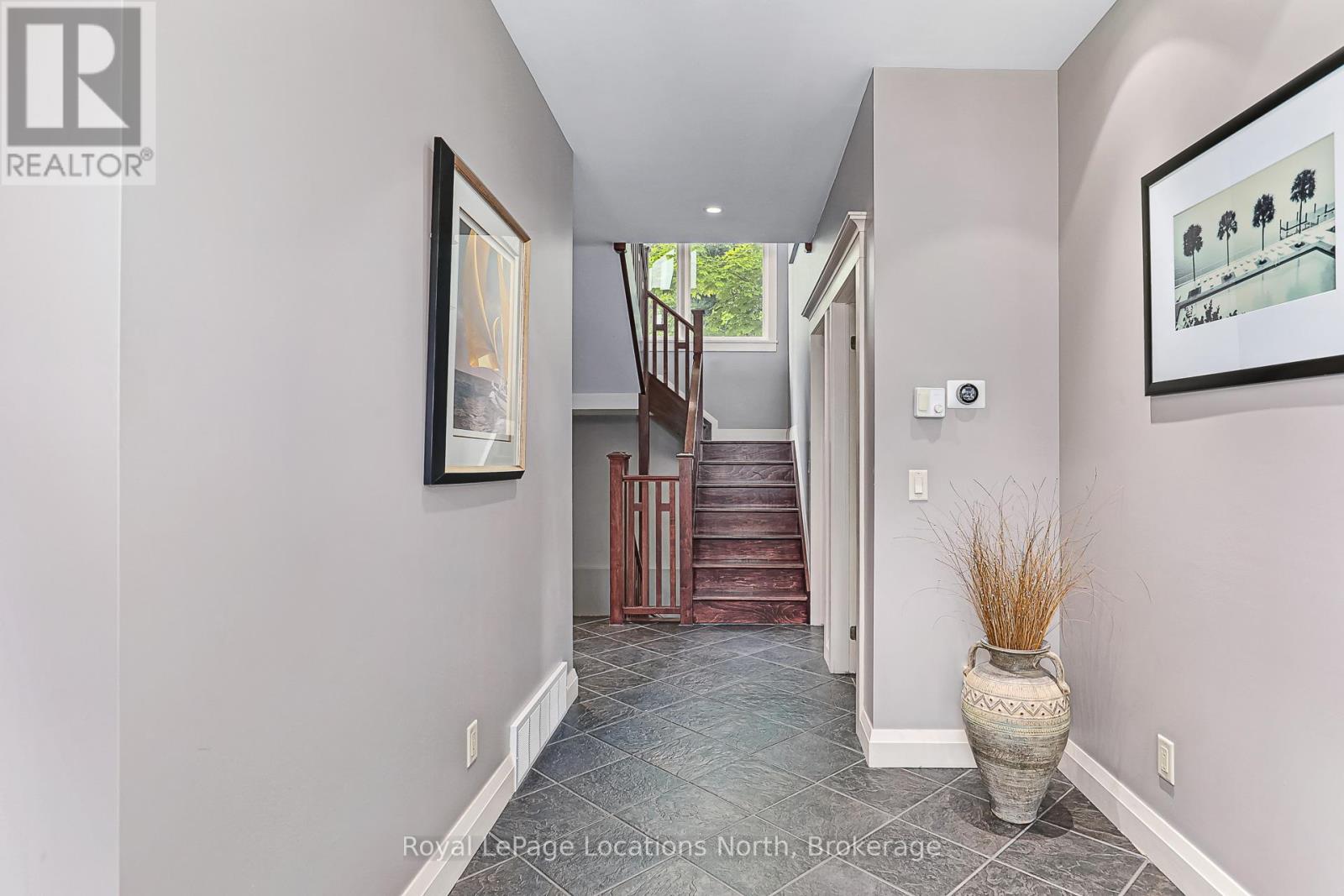 169 Aspen Way, Blue Mountains, Ontario  L9Y 0S7 - Photo 12 - X12207611