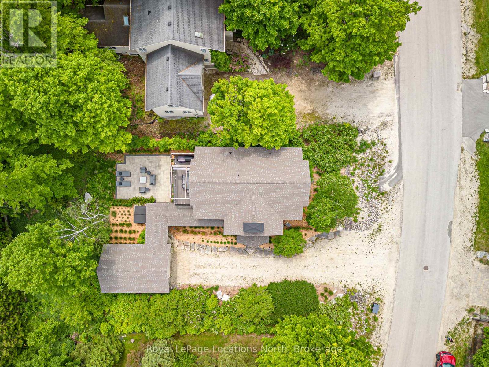 169 Aspen Way, Blue Mountains, Ontario  L9Y 0S7 - Photo 5 - X12207611