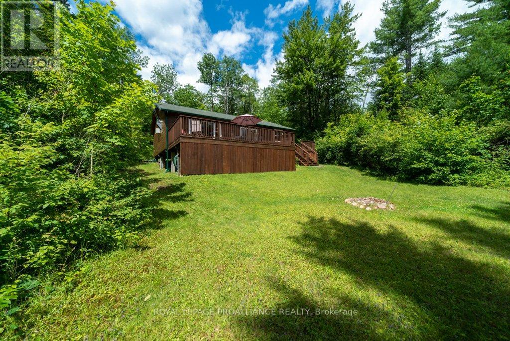 518 Mazinaw Lake, Addington Highlands, Ontario  K0H 1K0 - Photo 4 - X12207577