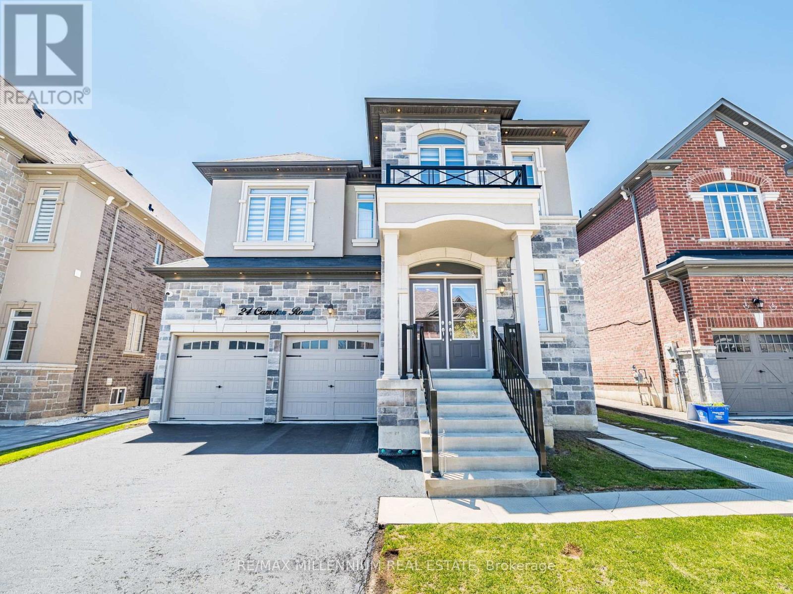 24 CAMSTON ROAD, Brampton, Ontario